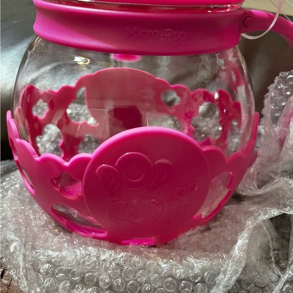 Micro-pop Popcorn Popper . Fushia color - Picture 4 of 8